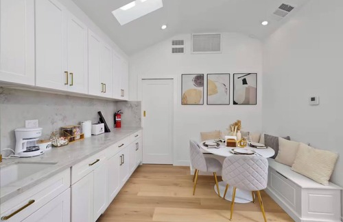 Lucerne - Higuera House | Modern House in Culver City Santa Monica