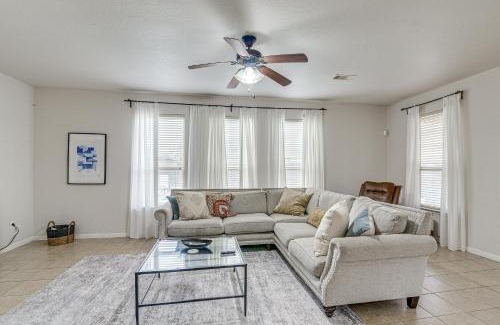 Houston House | Modern Houston Home with Patio 12 Mi to Downtown!