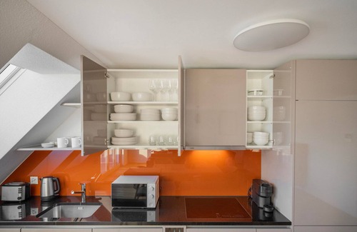 Kloten Apartment | Modern Kloten 2BR w/Laundry, nr Market, by Blueground