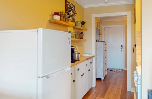North Shore Condo | Modern lake-view condo with pool, children's pool, boat trailer storage & launch