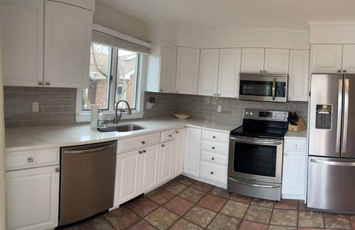 Lake Hopatcong House | Modern Lakefront at Sunset Cove Perfect for any occasion!