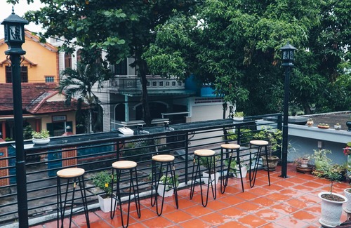 Hue City Centre House | Modern, local, convenient for family trip, near city central. Eng/French speaker