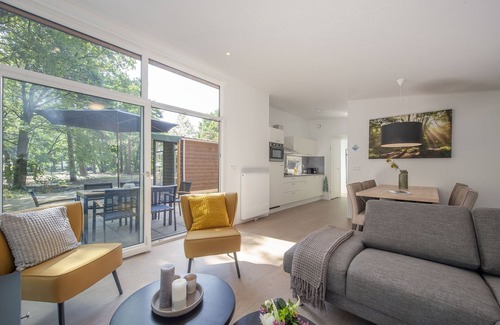 Municipality of Geldrop-Mierlo Ski Chalet | Modern lodge with dishwasher