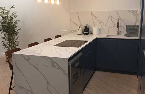 Arrancapins Apartment | Modern Lodging in the Finca Roja of Valencia