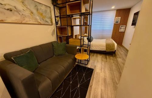 Zona Rosa Apartment | Modern Loft in 85st near Andino
