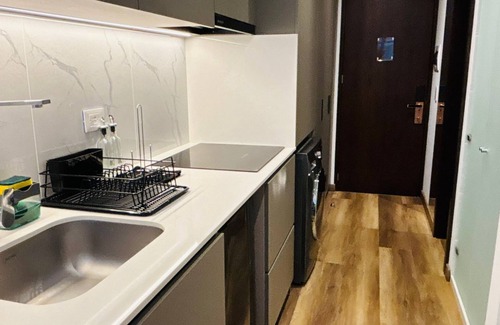 Chico Norte Apartment | Modern Loft near 93 Park TAJ 97