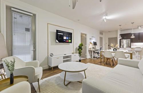 Frisco Apartment | Modern Lux 2B Near The Star Toyota HQ Legacy West 2150