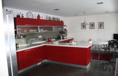 Charneca de Caparica e Sobreda Villa | Modern Luxurious Villa With A Magnificent Sumptuous Pool