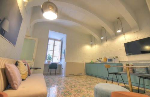 Valletta Apartment | Modern & luxurious palazzino in Valletta DDEM1-2