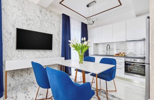 Donja Lastva House | Modern Luxury Apartments- One bedroom apartment with balcony and pool viewnn