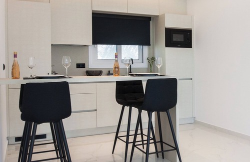 Alimos Apartment | Modern Luxury Athens Riviera w Sea View