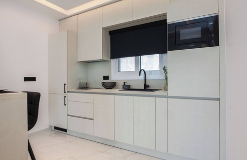 Alimos Apartment | Modern Luxury Athens Riviera w Sea View