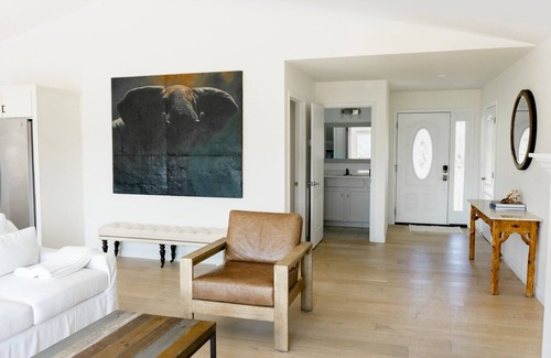 La Follette House | Modern, Luxury, Lake House with a View (Covered Boat Slip w/Lift Included!)