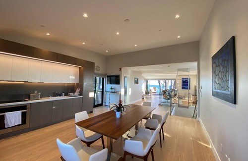 El Granada House | Modern Luxury Ocean Front Home