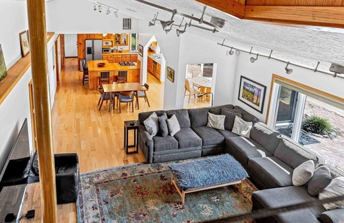 Marshall House | Modern Mountain Home 20 minutes from Asheville