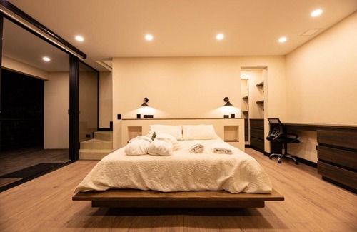 El Carmen de Viboral Villa | Modern Mountain Villa Kobus