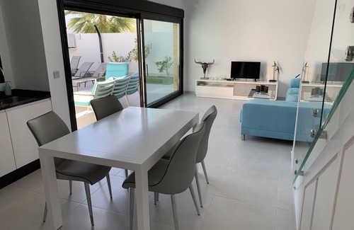 Los Cuarteros House | MODERN NEW BUILD VILLA FOR 6 PEOPLE WITH HEATED PRIVATE POOL