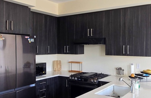 Thorold House | Modern New 3Bed Home | 10 Mins to Niagra Falls