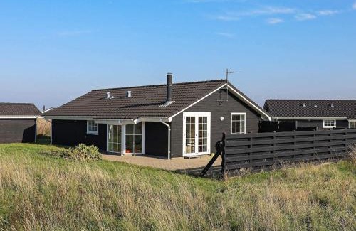 Lokken House | Modern Oasis in Scenic Lokken-By Traum
