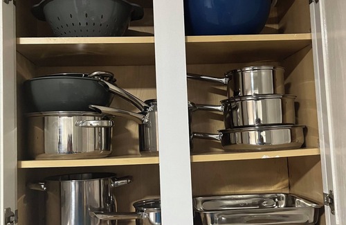 Dixie - Berryhill House | Modern Oasis! Near Airport With Tons Of Shopping!