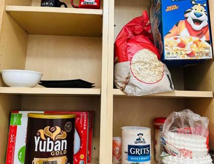 Burbank House | Modern Oasis with Pool & Jacuzzi near Universal Studios