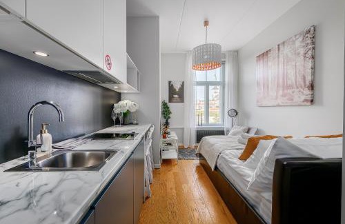 Old Town Apartment | Modern Old Town view apartment