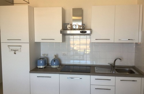 Scarlino Apartment | modern one bedroom apartment a few km from the sea