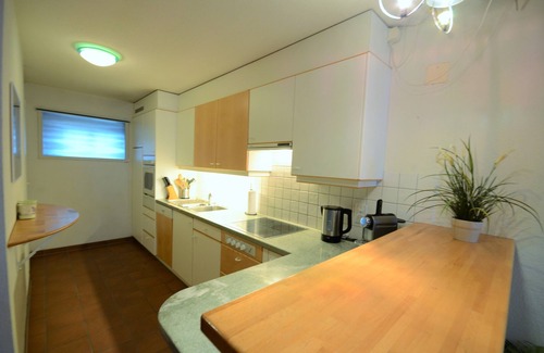 Central Interlaken Apartment | Modern Penthouse Apartment, close to everything!