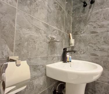 Al Aqiq Apartment | Modern & Peaceful Studio - Prime Spot - Al Aqiq