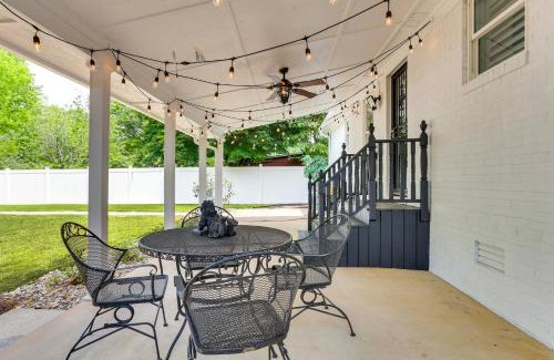 Jackson House | Modern Pet-Friendly Home with Covered Patio and Yard