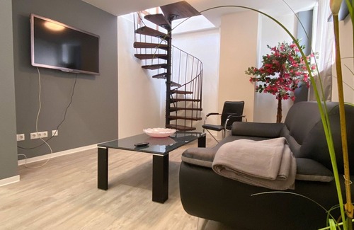 Sudweststadt Apartment | Modern private room in the city #5