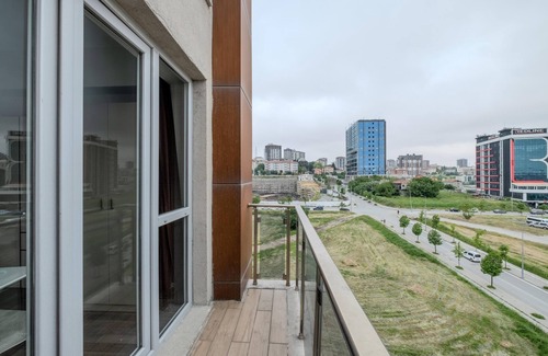 Mahmutbey Apartment | Modern Residence Studio Flat w Balcony in Bagcilar