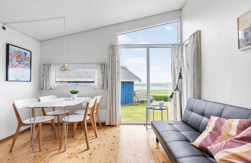 Vipperod House | Modern Retreat by the Coast - By Traum Ferienwohnungen