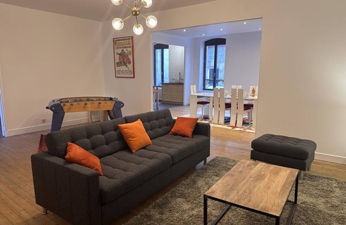 Moulins Apartment | Modern retreat in Moulins, 4 people, all inclusive