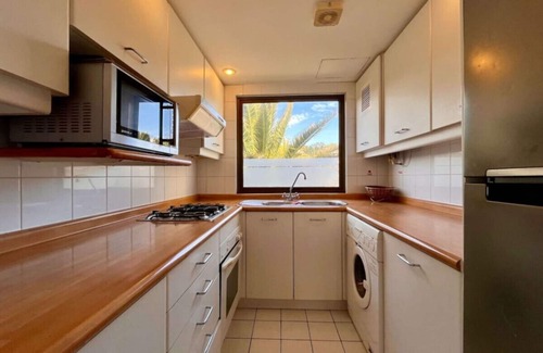 Algarrobo Apartment | Modern San Alfonso del Mar | BBQ Parking Pool Wifi