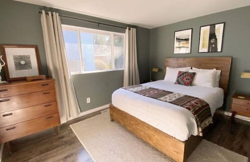 Rainier Valley House | Modern Seattle Sanctuary—Warm + Stylish 3BR w/ Garden—Near SEA-TAC+Light Rail