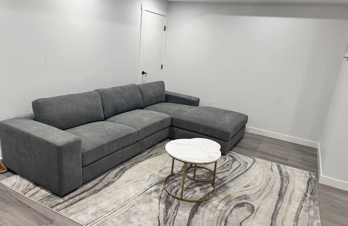 Southeast Calgary House | Modern Secondary Suite in Seton.(Private Entrance)