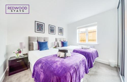 Basingstoke Apartment | Modern Serviced Apartments For Contractors & Families with Free Parking, WiFi & Netflix By Redwood Stays