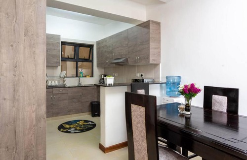 Westlands Apartment | Modern Skyline Luxury - 2Bd/2Ba - Westlands