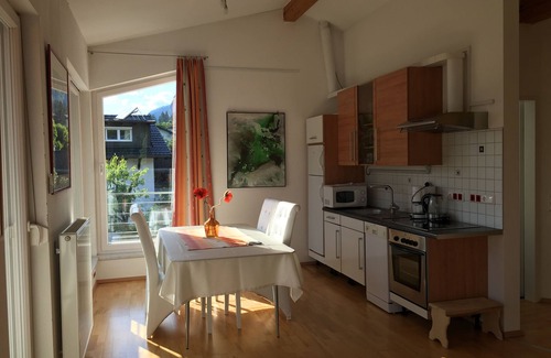 Gummern Apartment | Modern, spacious apartment with stunning views