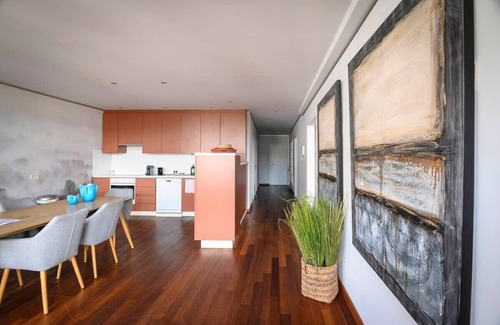 Ghent City Centre Apartment | Modern Spacious Apartment in Ghent's Vibrant Heart