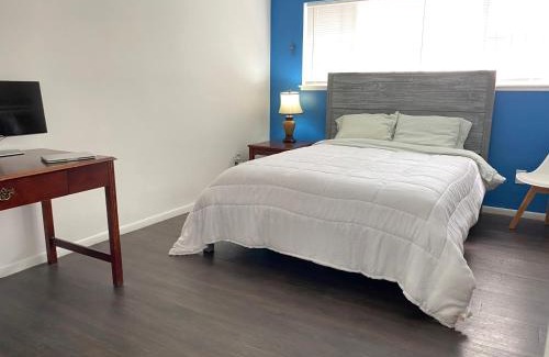 Harbor House | Modern Stay - Private Room