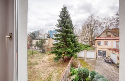 Zehlendorf Apartment | Modern Steglitz 1BR, Fully Furnished & Equipped, by Blueground