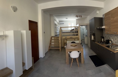 Motta Sant'Anastasia Apartment | Modern Studio Apartment - Historic town of Motta Sant'Anastasia