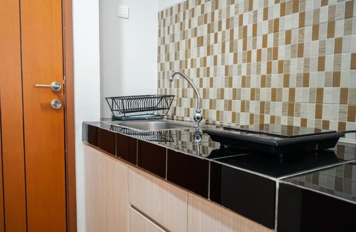 Depok Apartment | Modern Studio Apartment at Margonda Residence 5 By Travelio