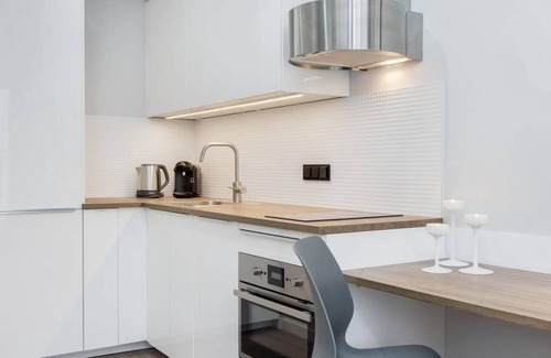 Old Town Apartment | Modern Studio Apartment