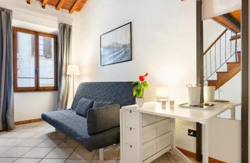Duomo Apartment | Modern Studio Flat - 3 mins from Duomo Square