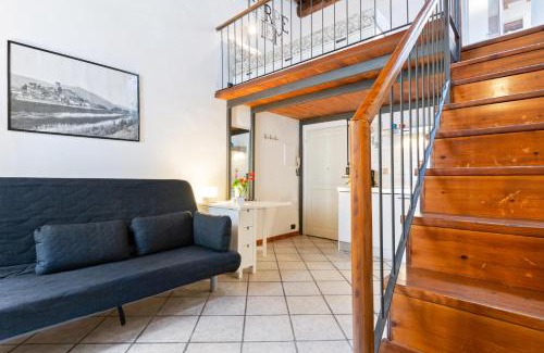 Duomo Apartment | Modern Studio Flat - 3 mins from Duomo Square