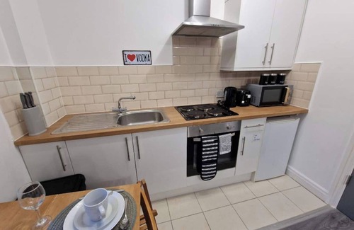 Chinatown Apartment | Modern Studio in Central Liverpool - F3*