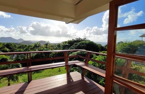 Gate Park Apartment | Modern studio with an incredible view!